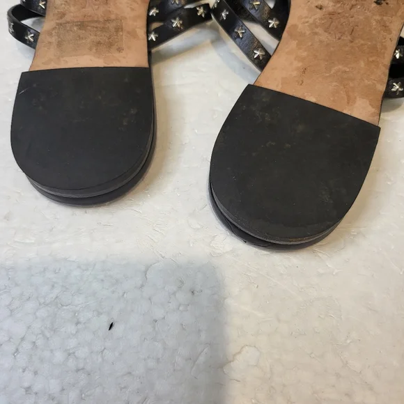Alexander Mcqueen🔥🔥4X HOST PICK🔥🔥 Studded Flip Flops - Picture 9 of 16